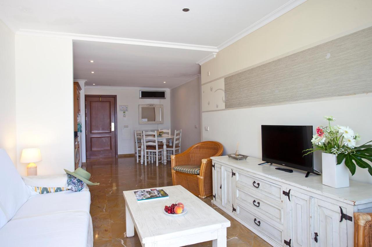 Apartments Galeon Suites Port de Pollenca Εξωτερικό φωτογραφία